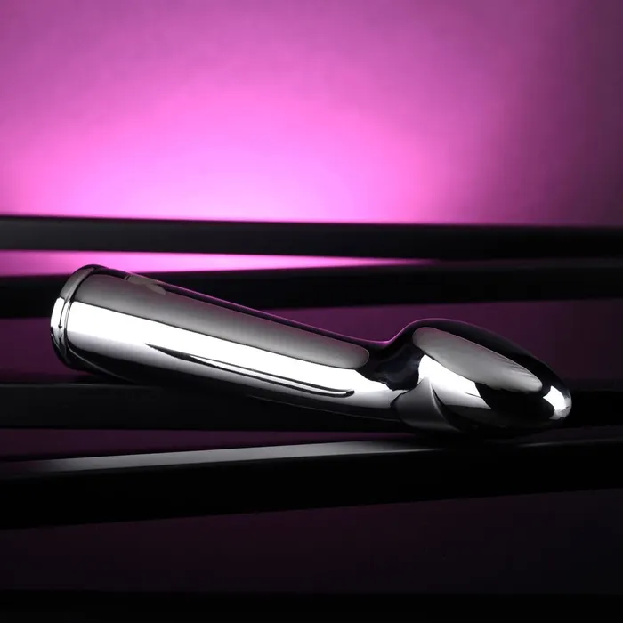 Playboy Pleasure Female Sex Toys Playboy Pleasure SWOON Chrome 14 cm USB Rechargeable Vibrator Playboy Pleasure Female Sex Toys Playboy Pleasure SWOON Chrome 14 cm USB Rechargeable Vibrator