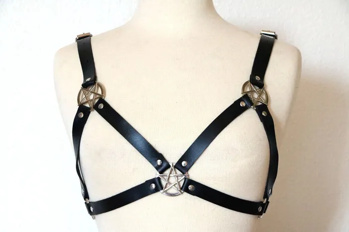 Touch of Fur Female Sex Toys Adjustable Leather Pentagram Harness
