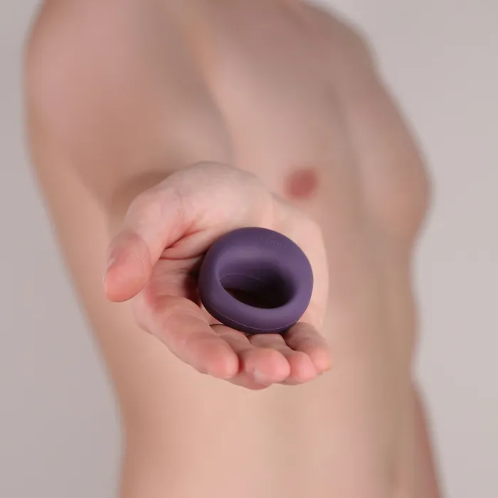 Je Joue Couples Mio Vibrating Cock Ring for Mutual Pleasure Best Selling