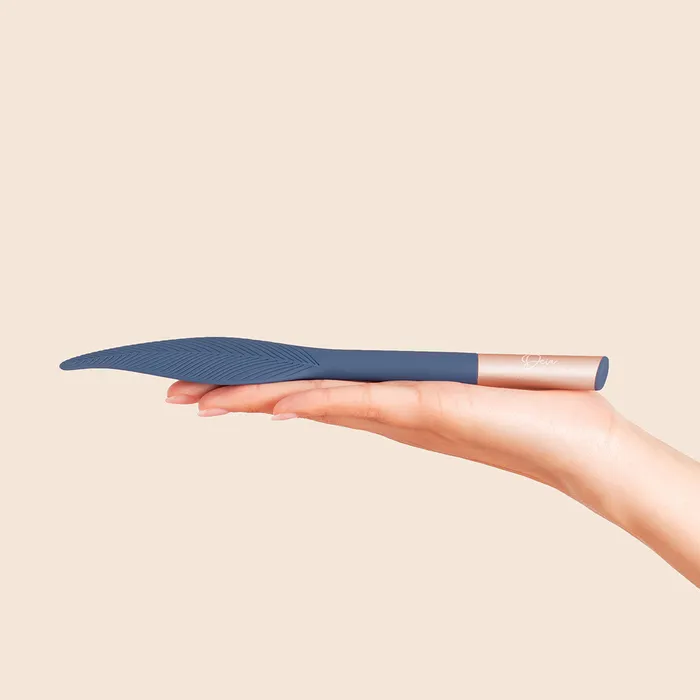 The Feather by Deia Deia Dildos