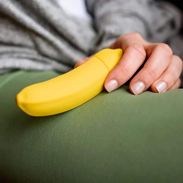 Vibrators Emojibator Banana Emojibator